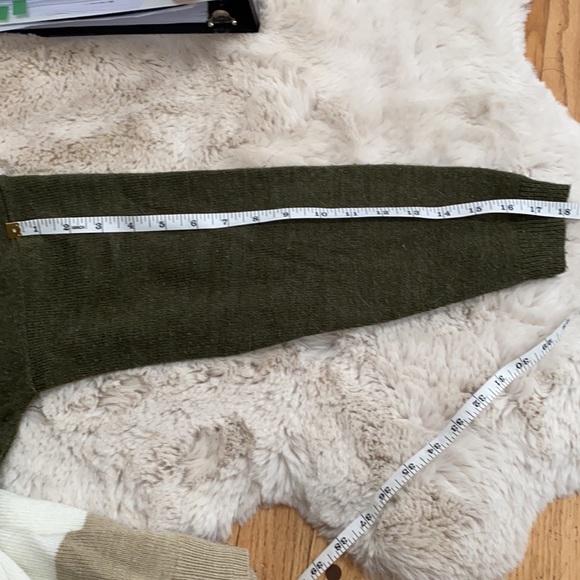 Eddie Bauer Color Block Crew Neck Sweater in green / white / tan - Large - Picture 7 of 10